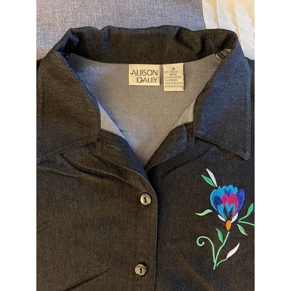 ALLISON Daley Black Button Up Long Sleeve Blouse Shirt Top Embroidered Flowers - Picture 5 of 9